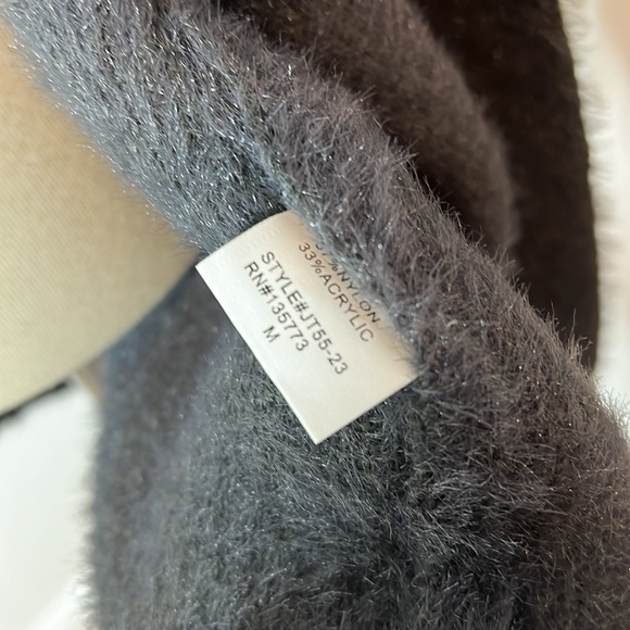 Olivaceous Gray Fuzzy Cardigan Size M - Picture 7 of 7